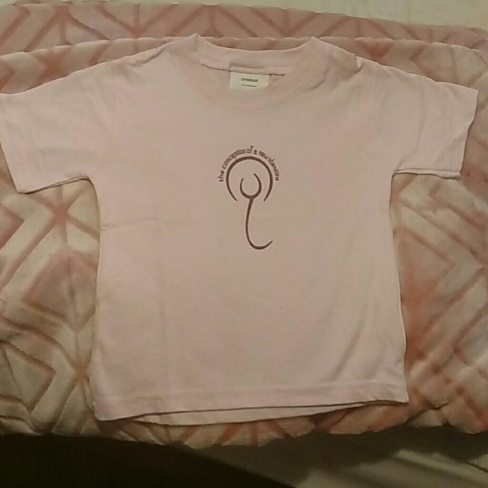 Baby tee shirt